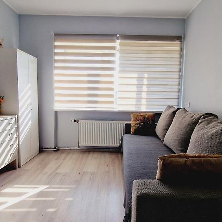 Sp Apartment Klaipedas Street Close To Beach Liepaja Bagian luar foto