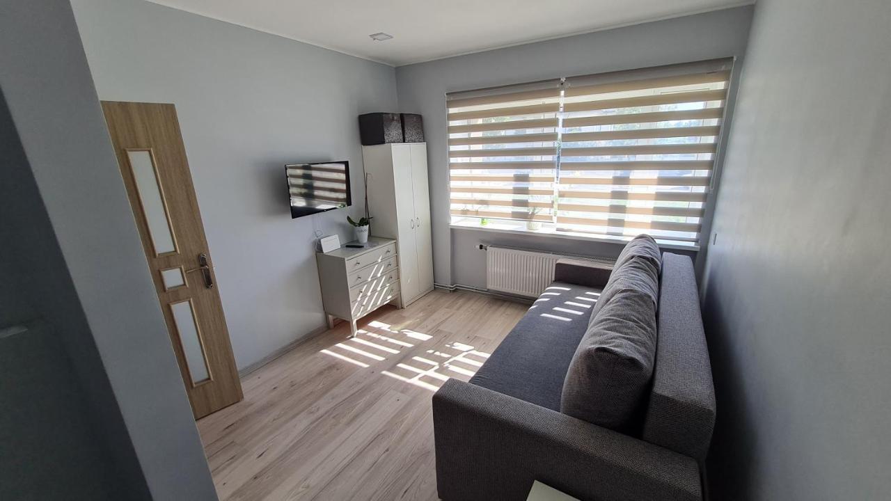 Sp Apartment Klaipedas Street Close To Beach Liepaja Bagian luar foto