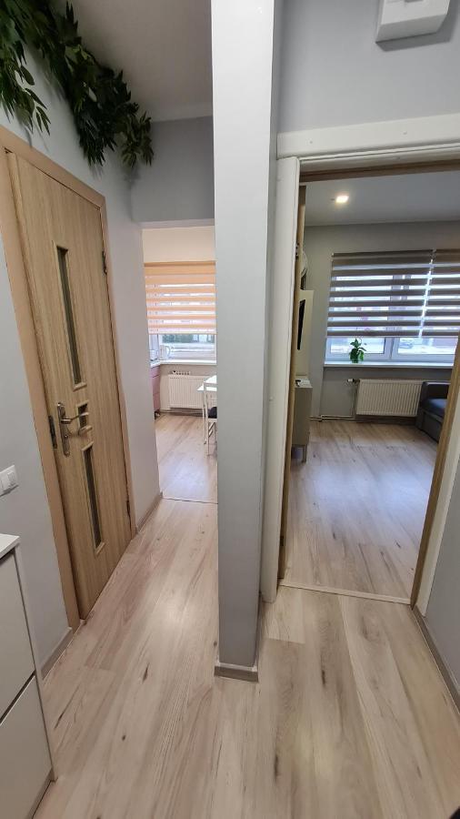 Sp Apartment Klaipedas Street Close To Beach Liepaja Bagian luar foto