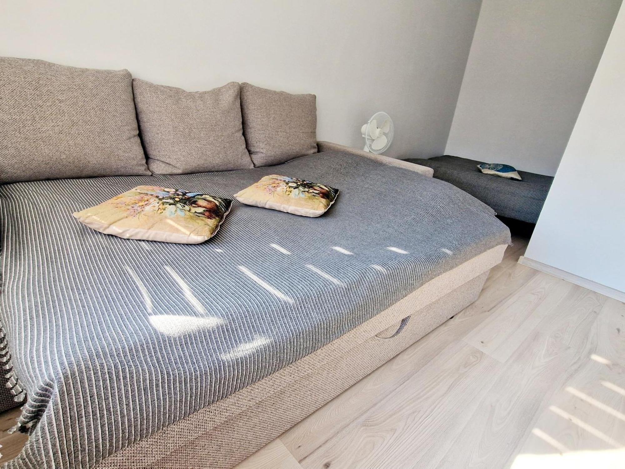 Sp Apartment Klaipedas Street Close To Beach Liepaja Bagian luar foto